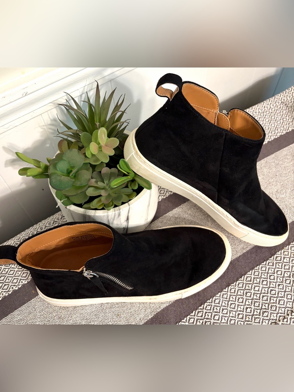 J.Crew Black Suede Slip-On Sneakers Size 7.5 Side Zip Casual Platform